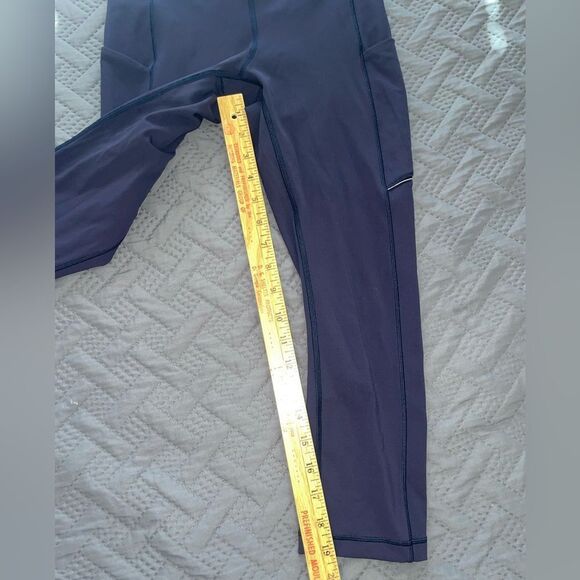 Lululemon Blue Activewear Leggings - Picture 5 of 7